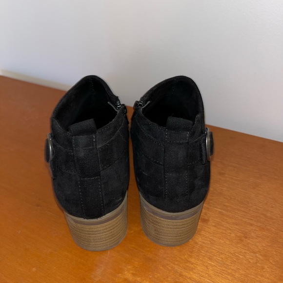 Black booties - Picture 3 of 3